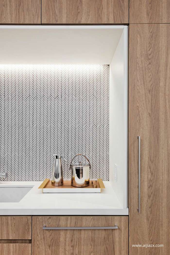 财务公司办公室装修设计效果图