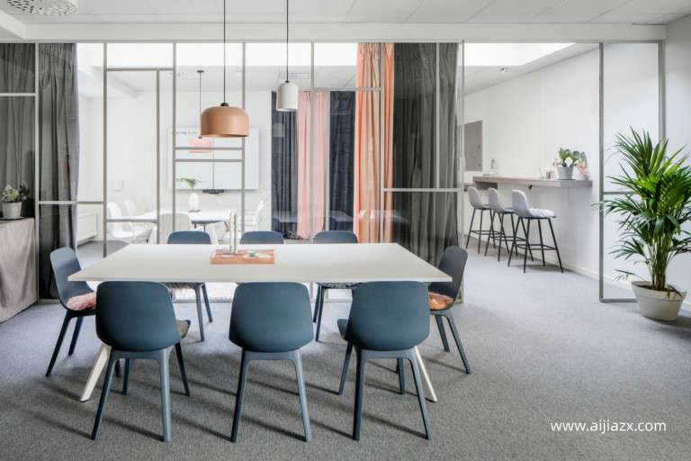 263平米传媒公司办公室装修设计效果图