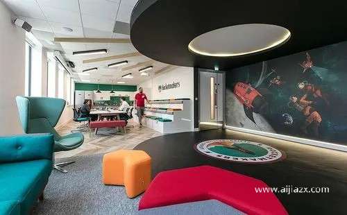 团建公司办公室设计促进团队凝聚力的装修方案