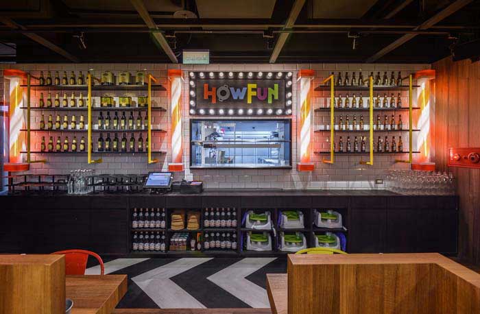 260m2郑州食堂设计效果图