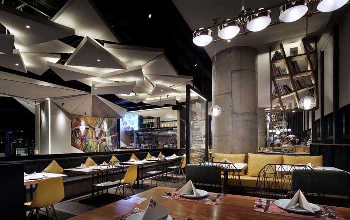 265m2郑州管城区西餐厅装修设计效果图