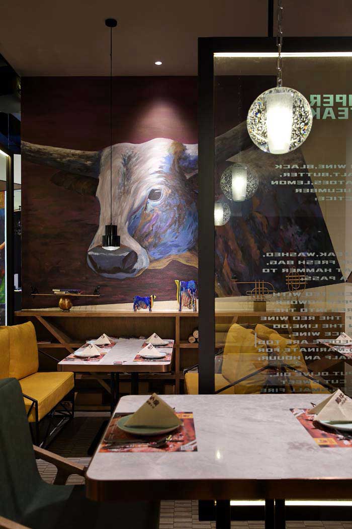 265m2郑州管城区西餐厅装修设计效果图