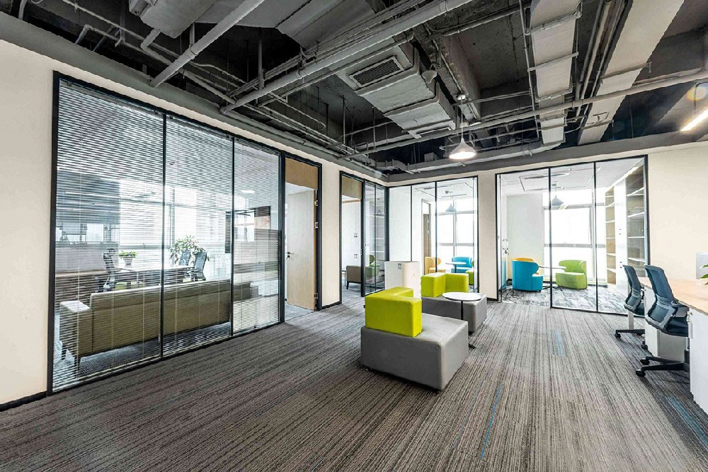 装修300平方办公室多少钱，300平方办公室装修报价