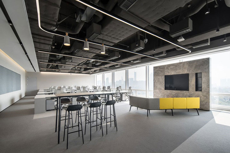 300平软件公司办公室装修设计效果图