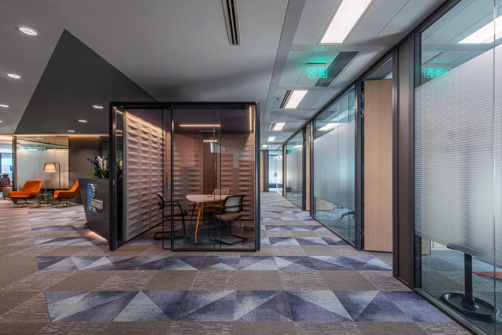 郑州科技公司办公室装潢设计效果图