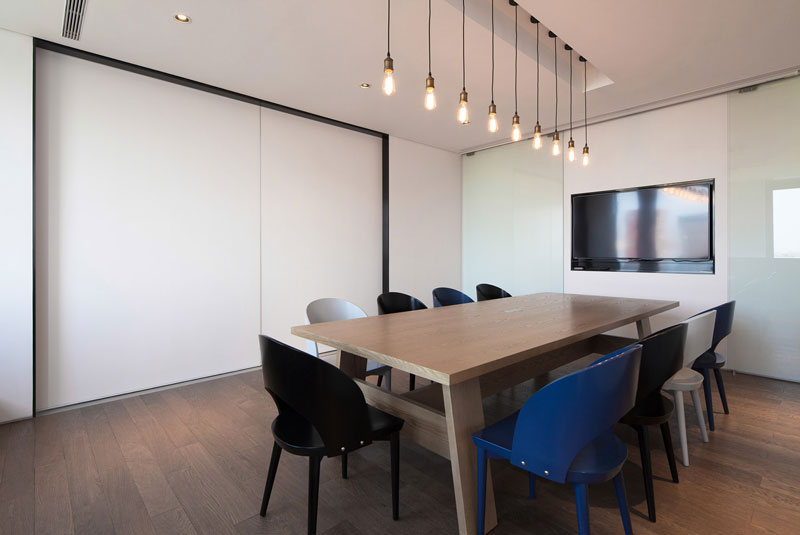 168平米郑州办公室装修设计效果图