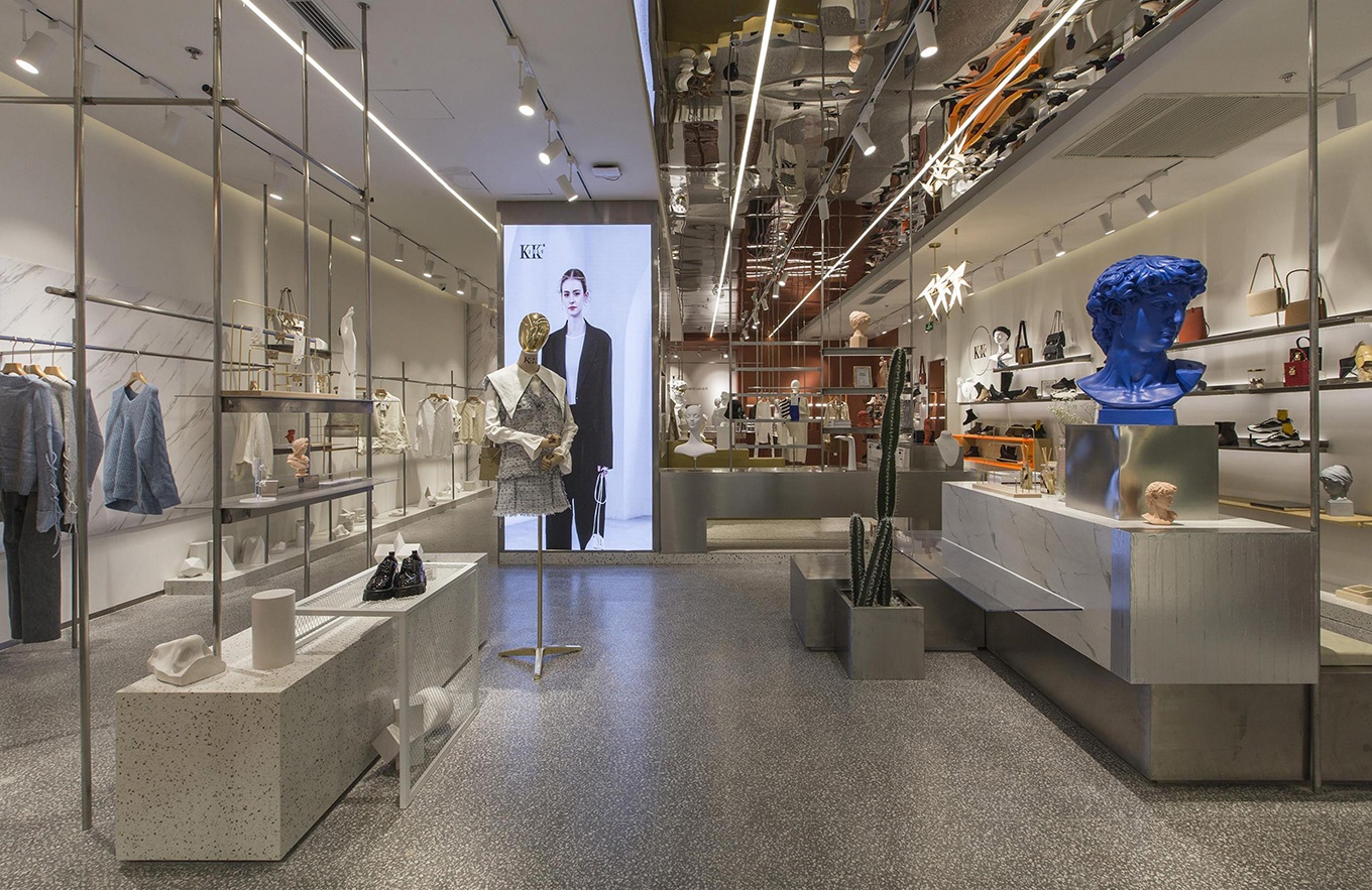 68平米女装专卖店装修设计效果图