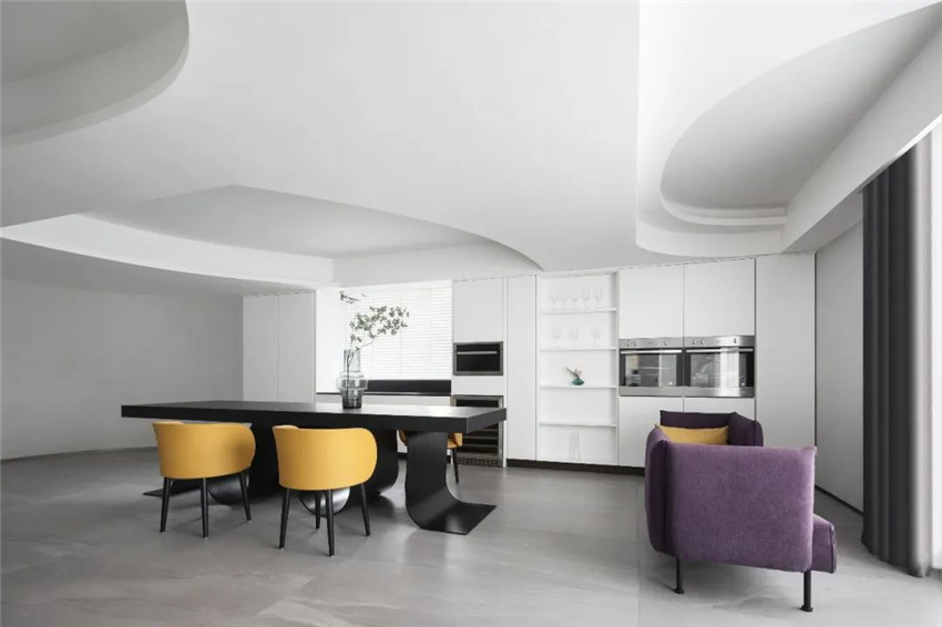 590平米挑空办公空间设计效果图