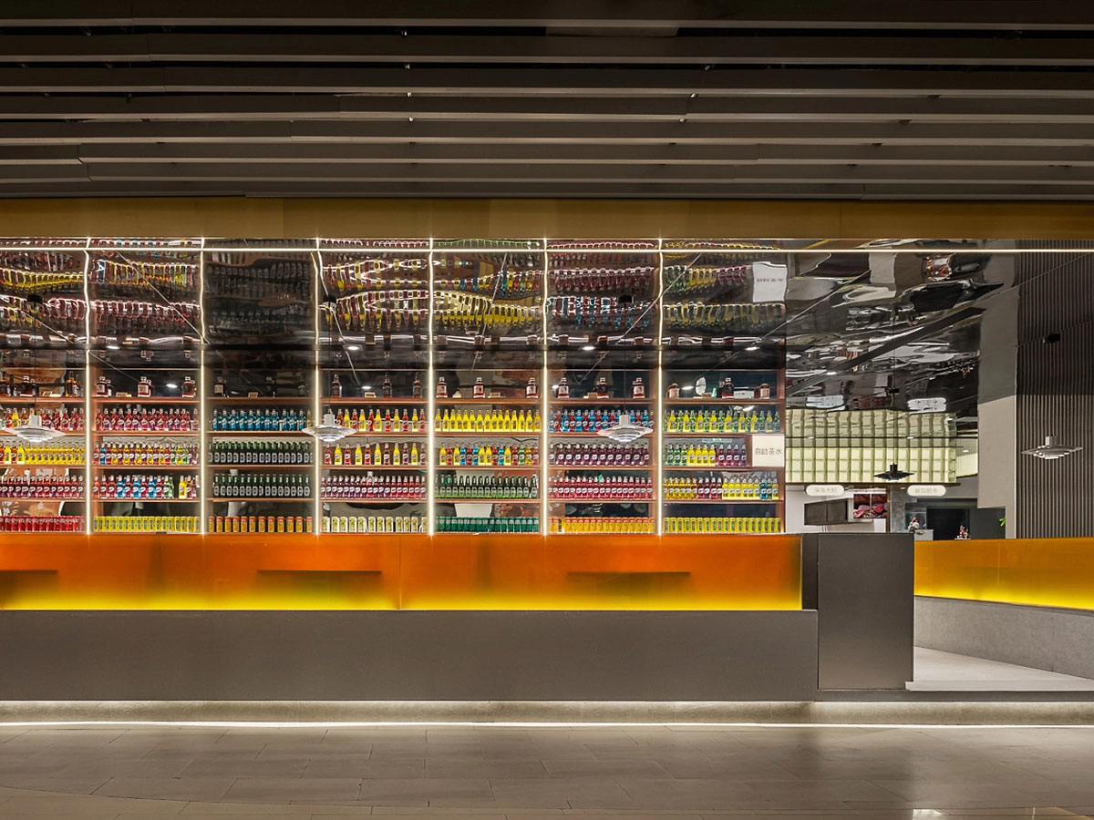 381平米郑州自助餐厅设计装修效果图