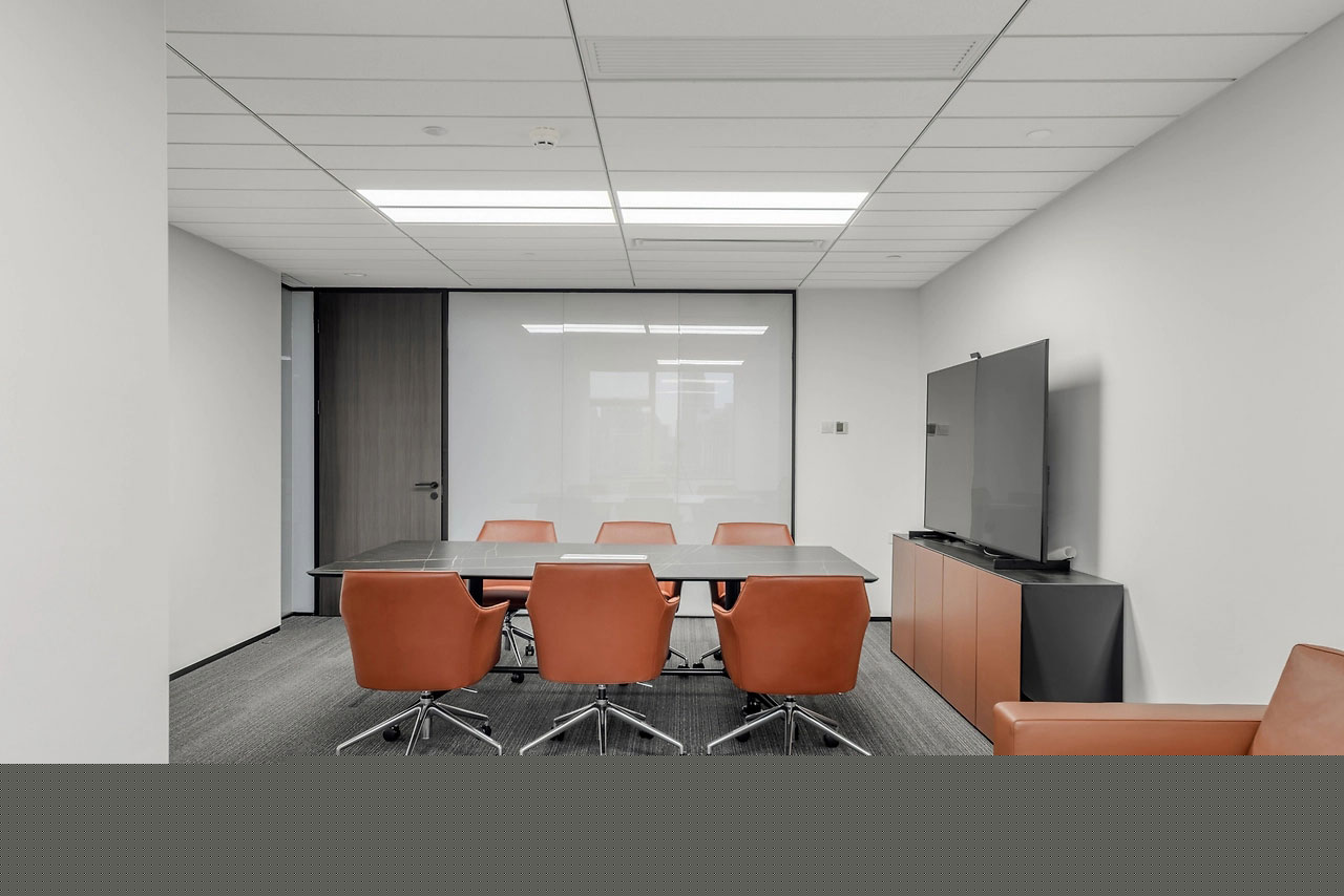 347平米新乡厂房办公室装修设计效果图