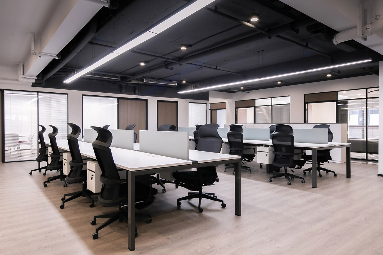 365平米郑州办公室设计装修效果图