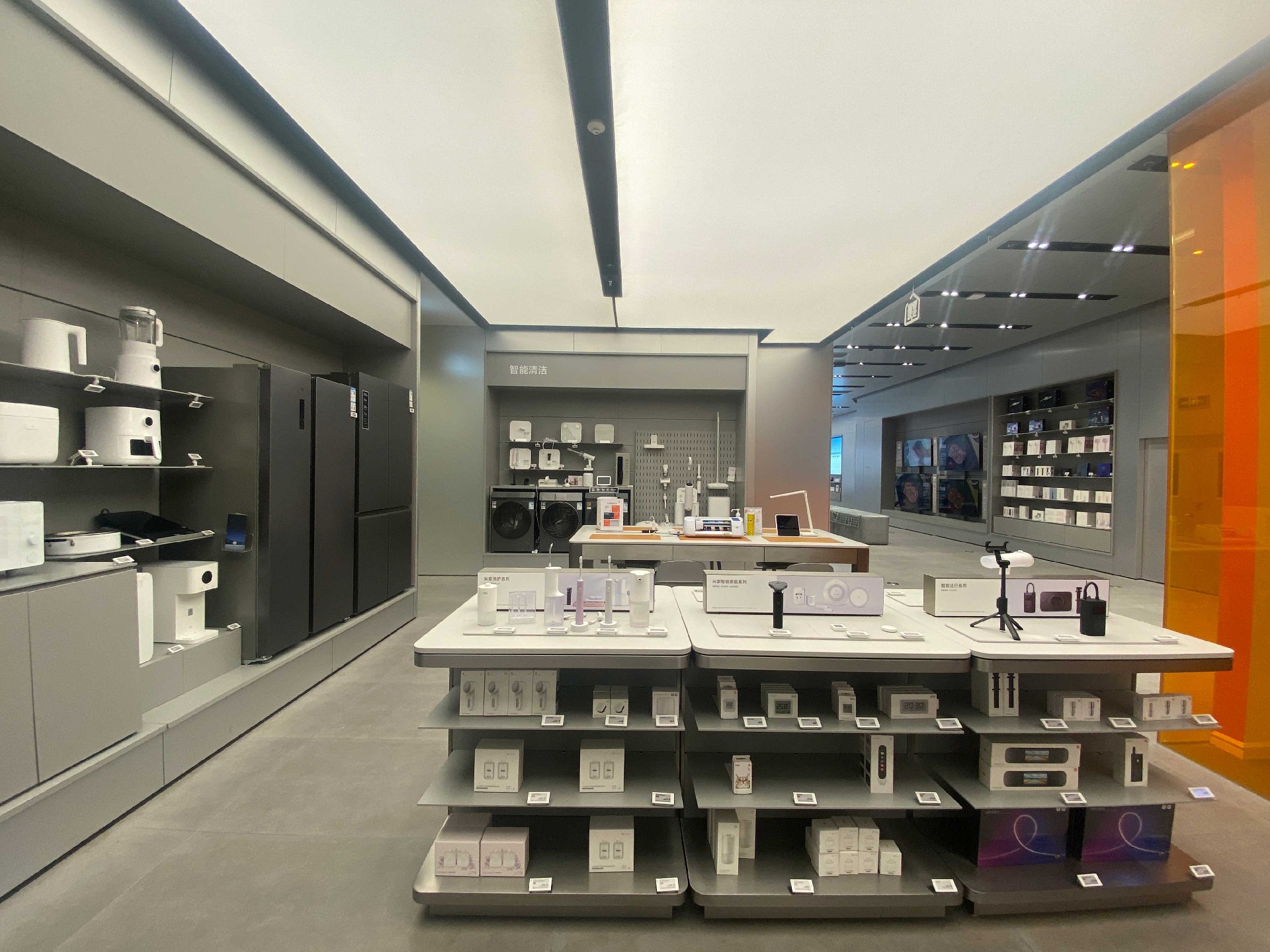 320平米小米授权体验店实装修景案例