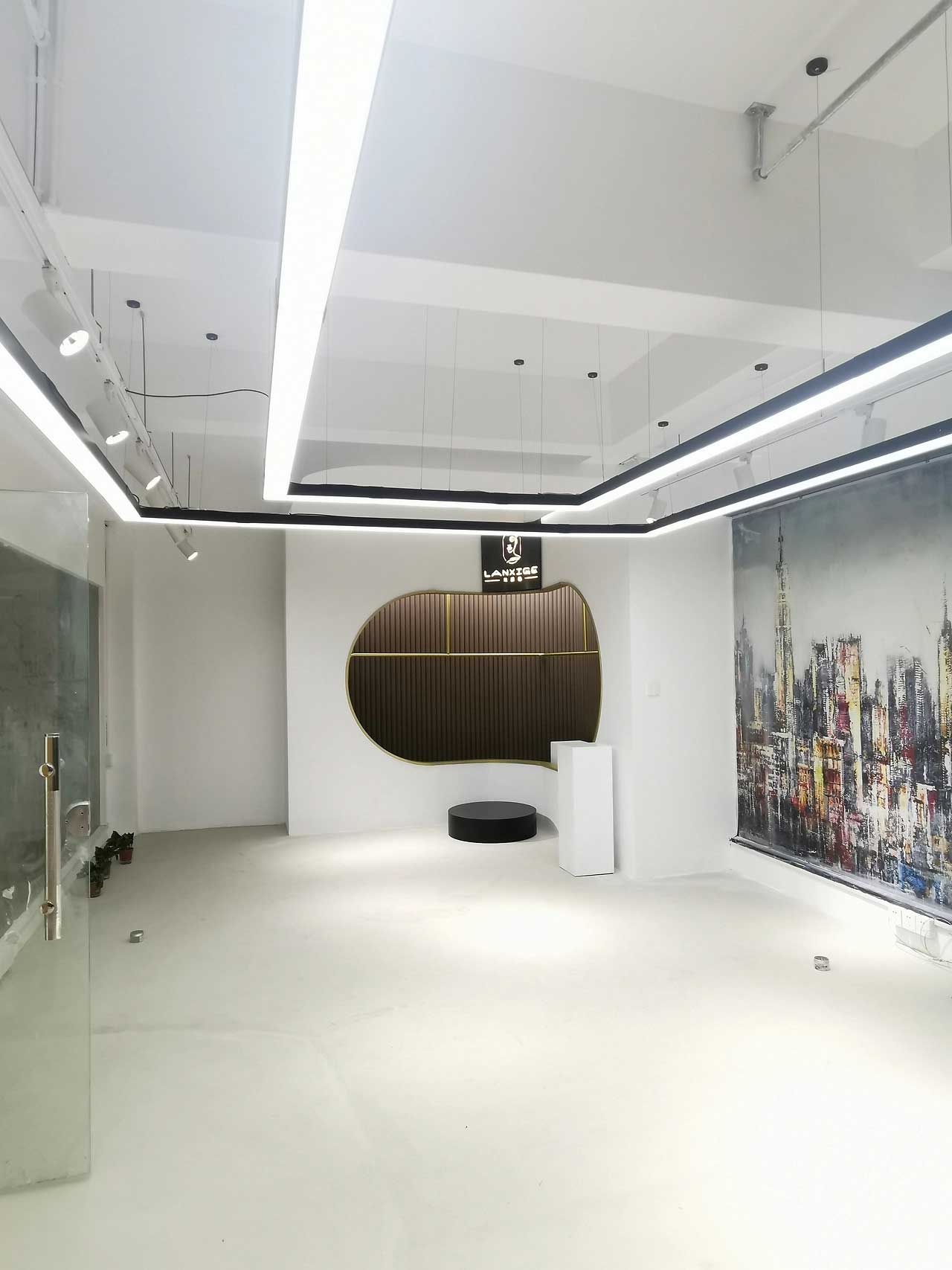 30平米品牌服装直播间设计效果图