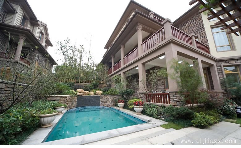 简单自然的新中式风格别墅外观装修效果图