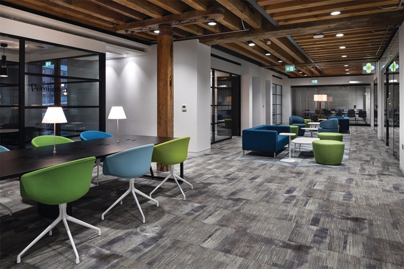 郑州办公室装修灯光如何设计引人注目？